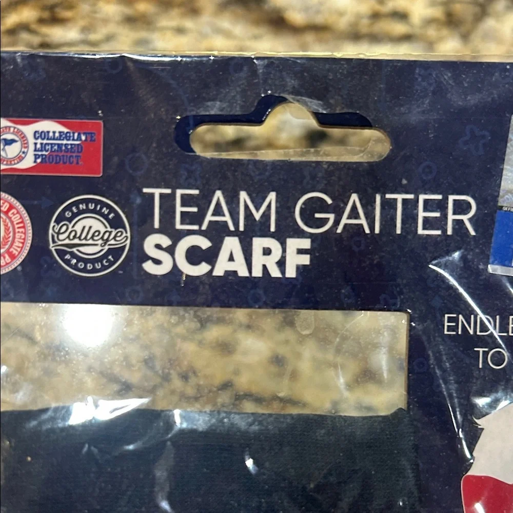 NWT Auburn Tigers Team Gaiter Scarf